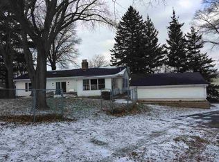 5527 Forest Hills Rd, Rockford, IL 61114