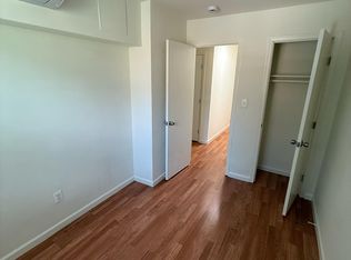 718 Lamont St NW APT 3, Washington, DC 20010