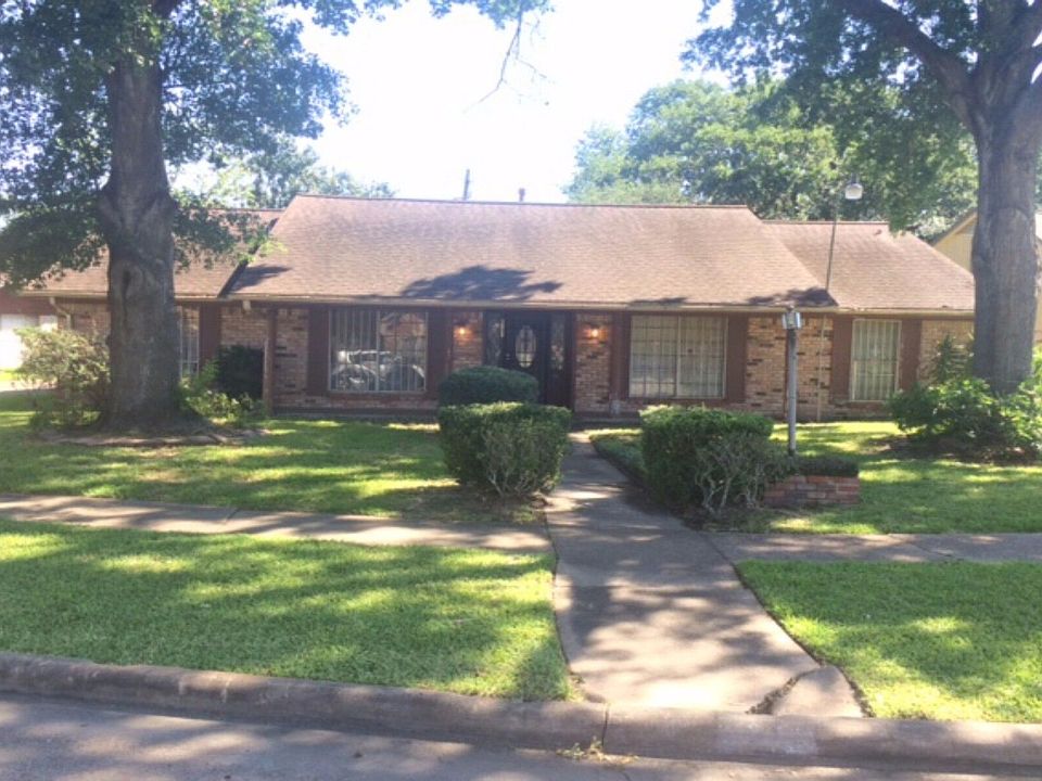 1st image of 6743 Hollygrove Dr
