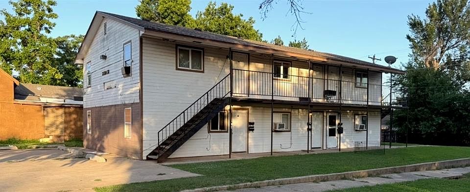 1st image of 34 SW 26th St