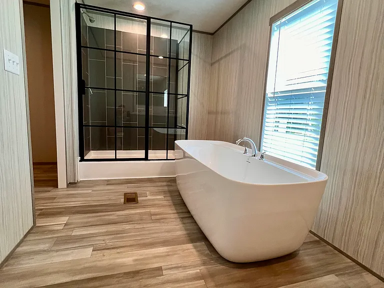 Master bath & shower