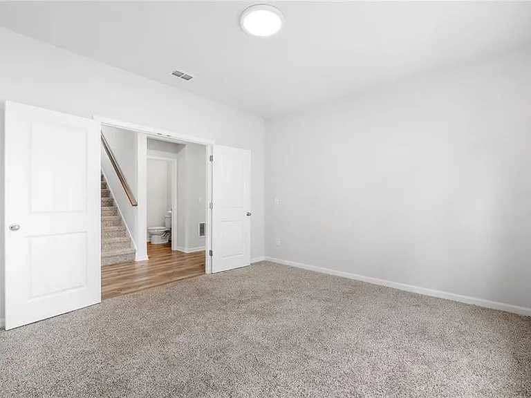 5021 Silver Canoe Way — Photo 11