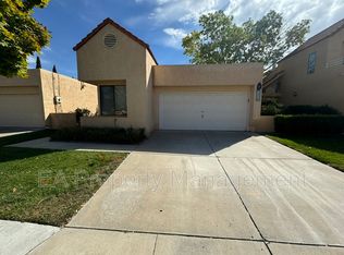 7576 Keystone Dr NE, Albuquerque, NM 87109