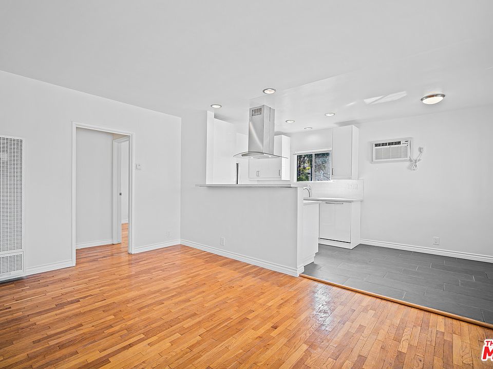 1st image of 2028 Sawtelle Blvd #3/4