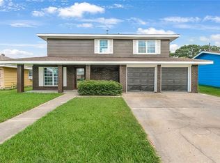 1253 Loch Lomand Dr, Harvey, LA 70058
