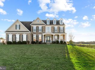 34 Gateway Dr, Fredericksburg, VA
