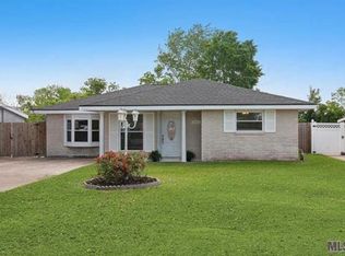 304 Barton Ave, Luling, LA 70070