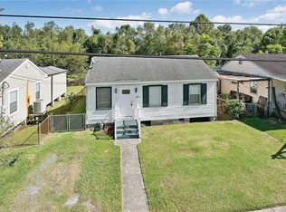 523 Center St, Arabi, LA 70032