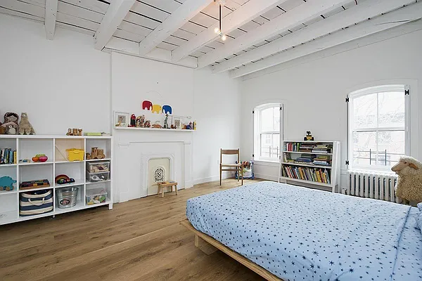 Rented by Elika Associates II, LLC | media 31