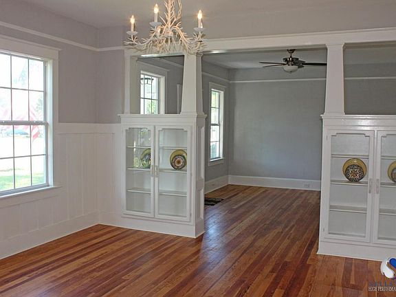 5-Dining Room
