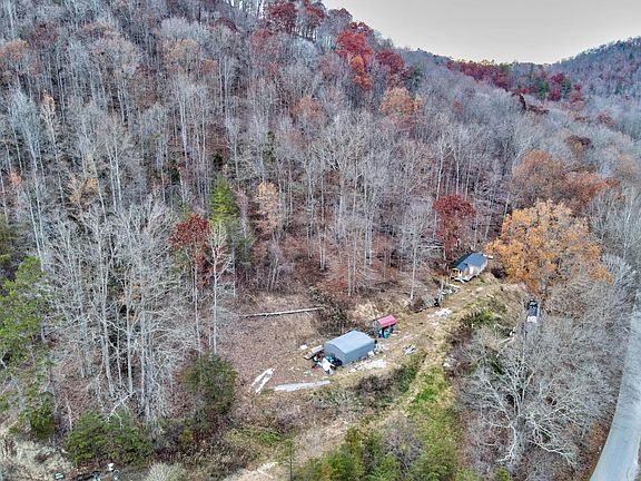 5th image of 414 Upper Cane Creek Rd