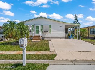 1907 Mango St NE, Palm Bay, FL 32905