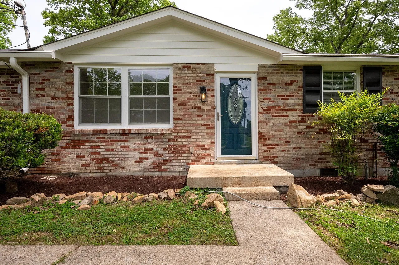 1133 Copperstill Cir — Photo 3