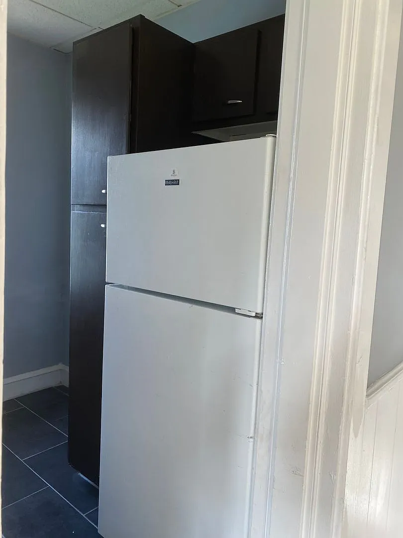 775 Plymouth Ave — Photo 3