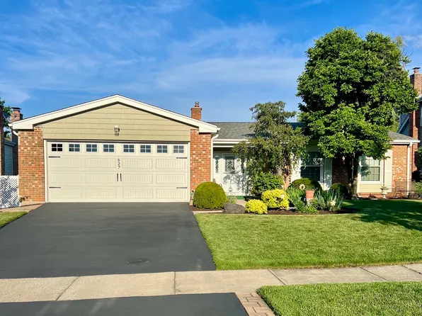 (undisclosed Address), Westmont, IL 60559