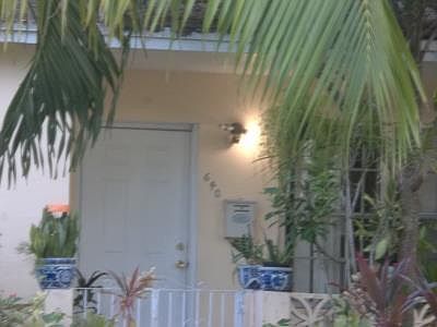 5th image of 640 NE 169th St