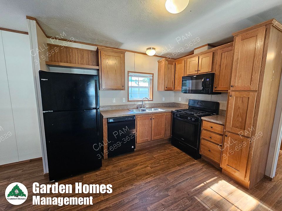 1st image of 16 Woodside Ln