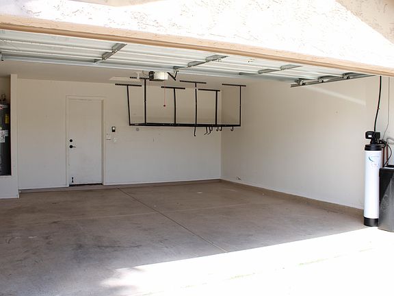 3rd image of 4868 E Meadow Mist Ln