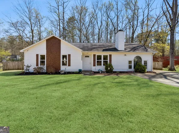 2998 Valley View Cir, Powder Springs, GA 30127
