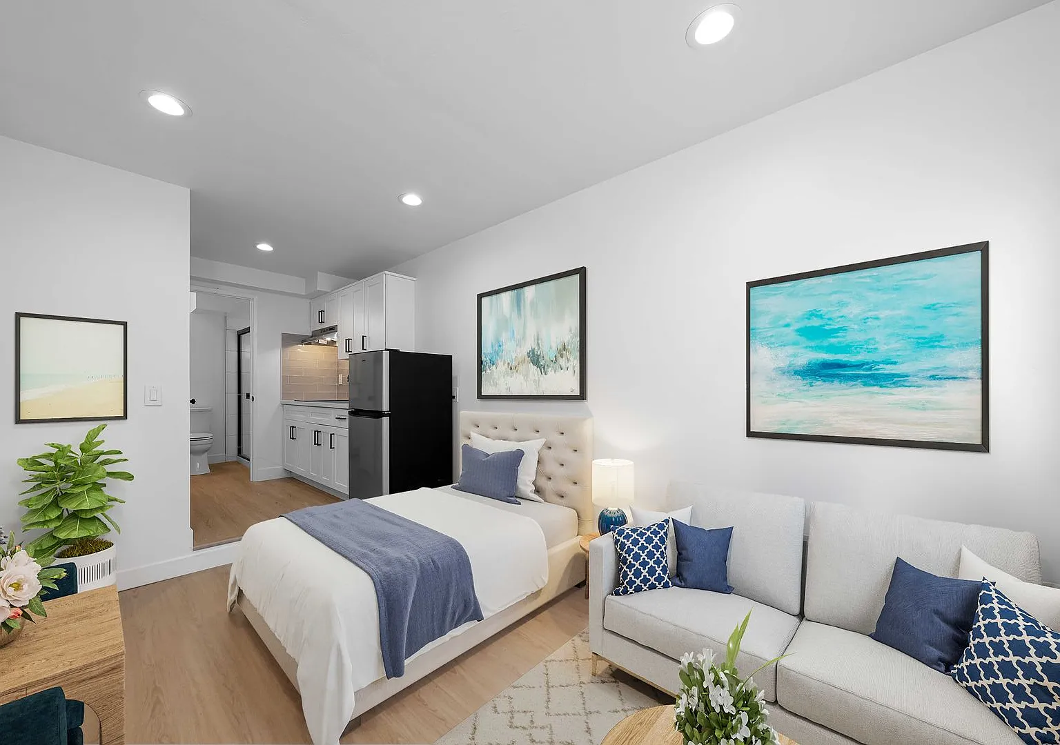 Just Completed: New Studios Available - Texas Street Apartments — Photo 2
