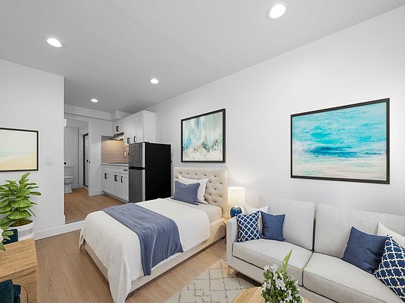 2nd image of 4118 Texas St #11