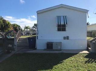 2612 York Rd, Saint James City, FL 33956