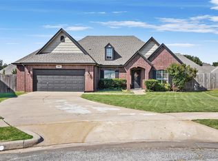 920 W Fargo St, Broken Arrow, OK 74012