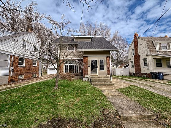 3rd image of 1603 Hampton Rd