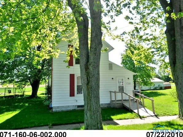 206 N Main St, Edon, OH 43518