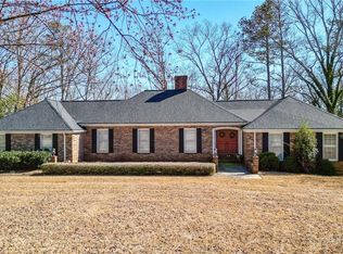 110 Maple Dr, Cartersville, GA 30120