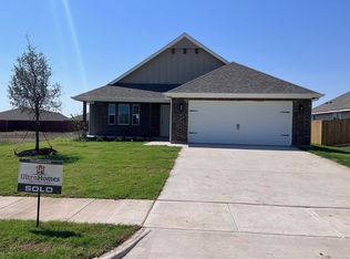 4714 Elite Dr, Sanger, TX 76266