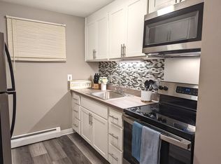 Colonial Townhouse Apartments, Willimantic, CT 06226