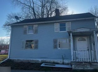 35 Pershing Ave, Poughkeepsie, NY 12601