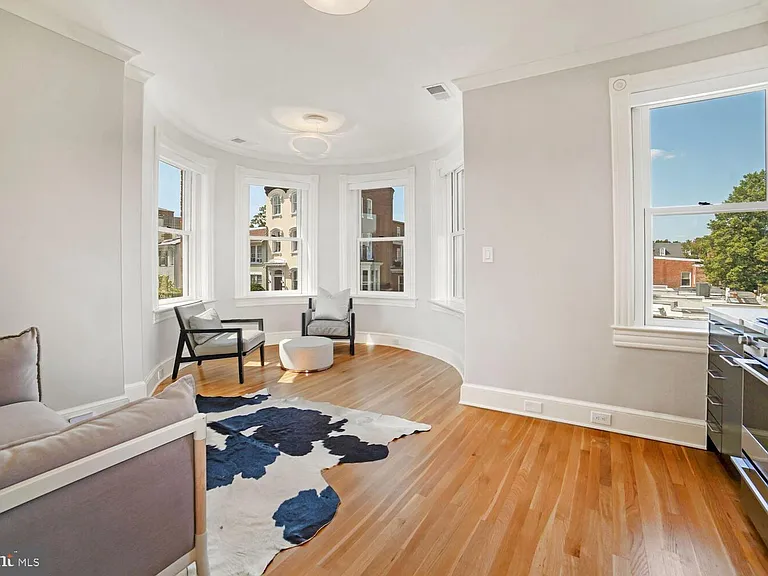3348 Prospect St NW #5 — Photo 3
