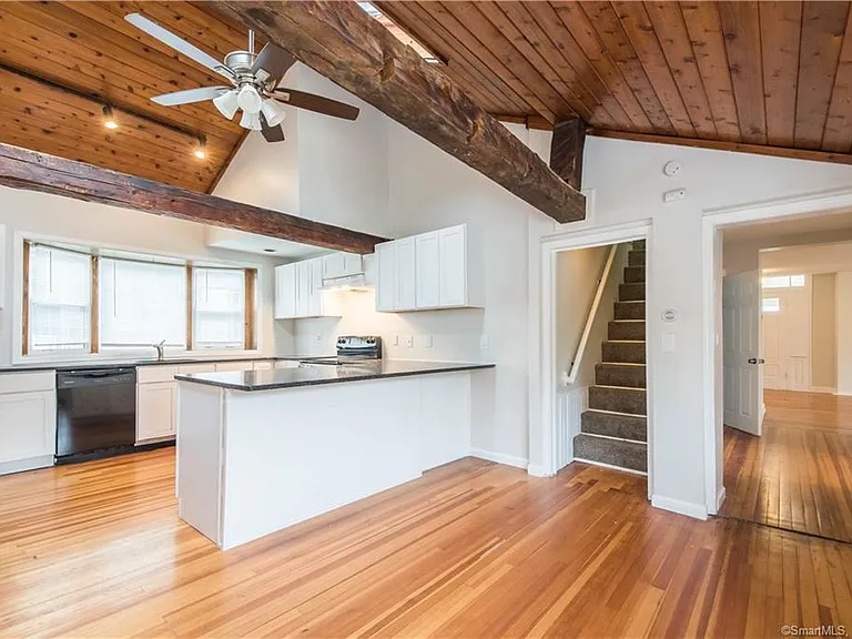 227 Windsor Ave #1 — Photo 6