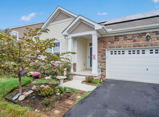 318 Benjamin St, Delaware, OH 43015