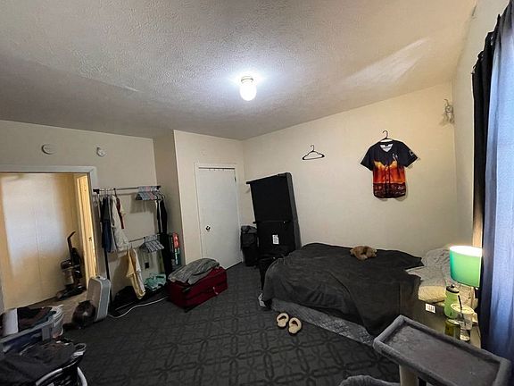 5th image of 504 McLane Ave APT D