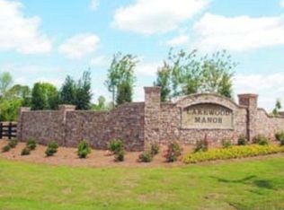 1921 Lakewood Manor Dr, Athens, GA 30606