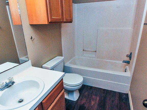 3rd image of 2314 Pintail Ln