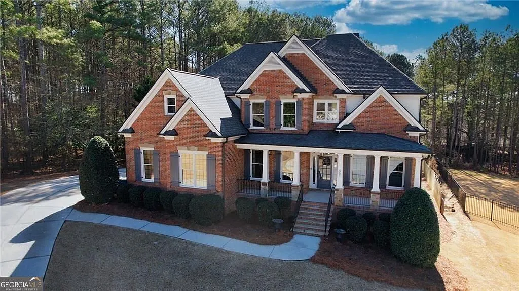 951 Nours Cir photo 1