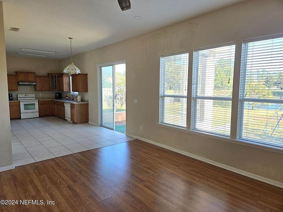 2nd image of 1541 Harvest Cove Dr