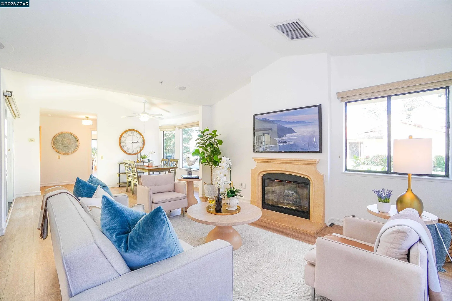 11 Fountain Grove Cir photo 1