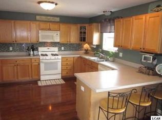 3187 Crabtree Dr, Tecumseh, MI 49286