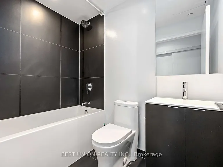 20 Edward St #1219 — Photo 10