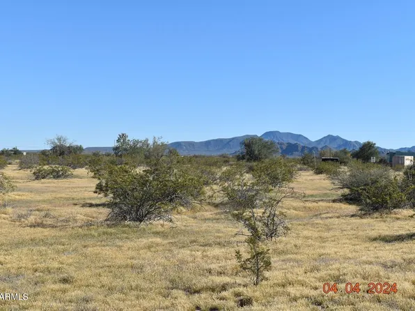 524xx W ORGAN PIPE Road #B, Maricopa, AZ 85139
