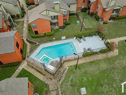 2 bed, 1000 sqft, $1,850 — Photo 3