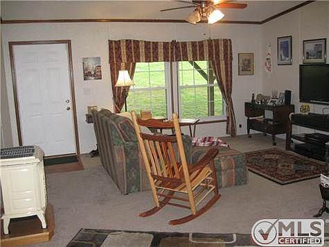 1st image of 219 Mourning Dove Ln