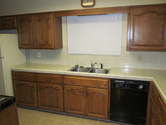 5th image of 1400 Bonita Ave