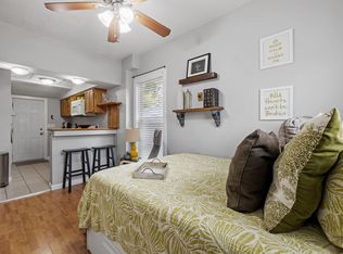 792 Grove St APT 4, Manchester, NH 03103