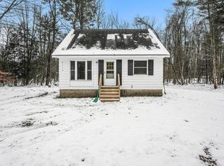 9115 Roosevelt Rd, Holton, MI 49425